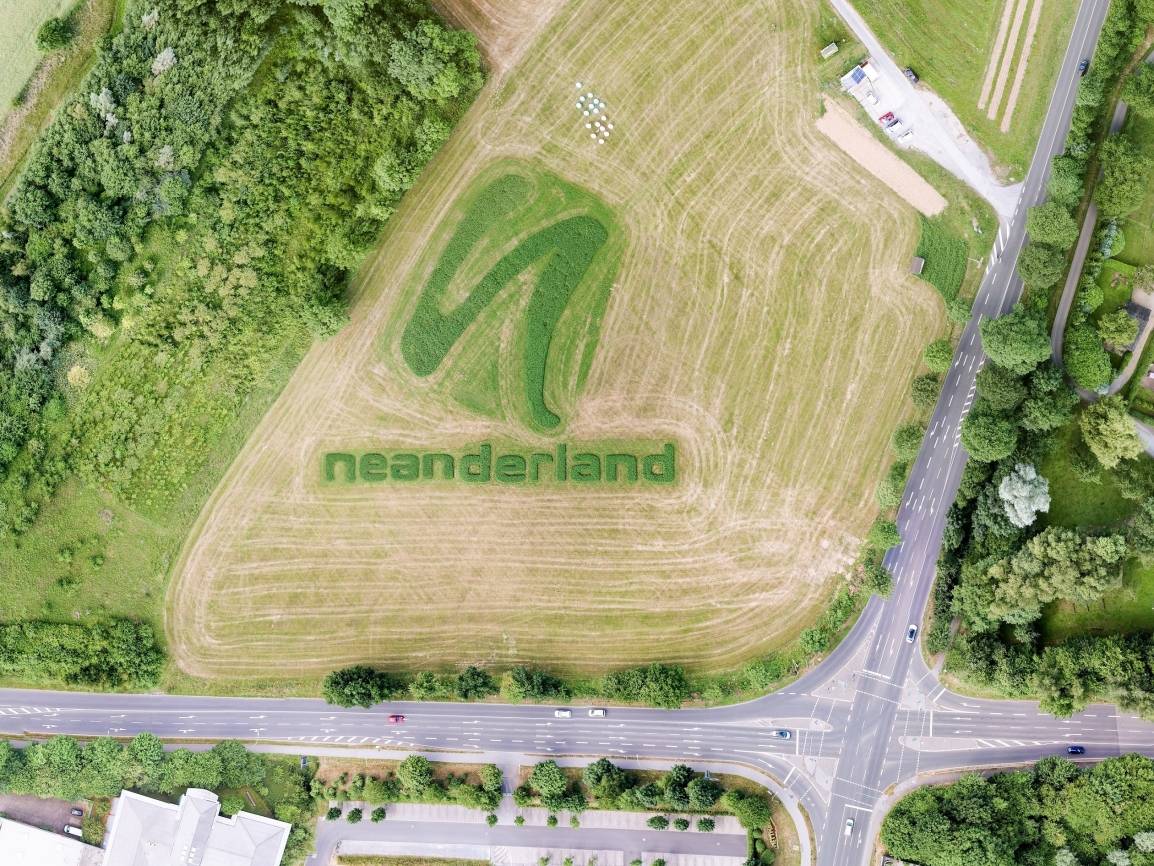 neanderland Logo als Field Art zum Grand Départ