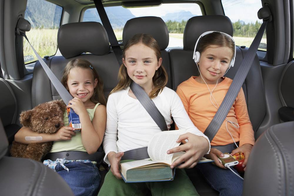 Autoreisen mit Kindern: So kommt die Familie entspannter an