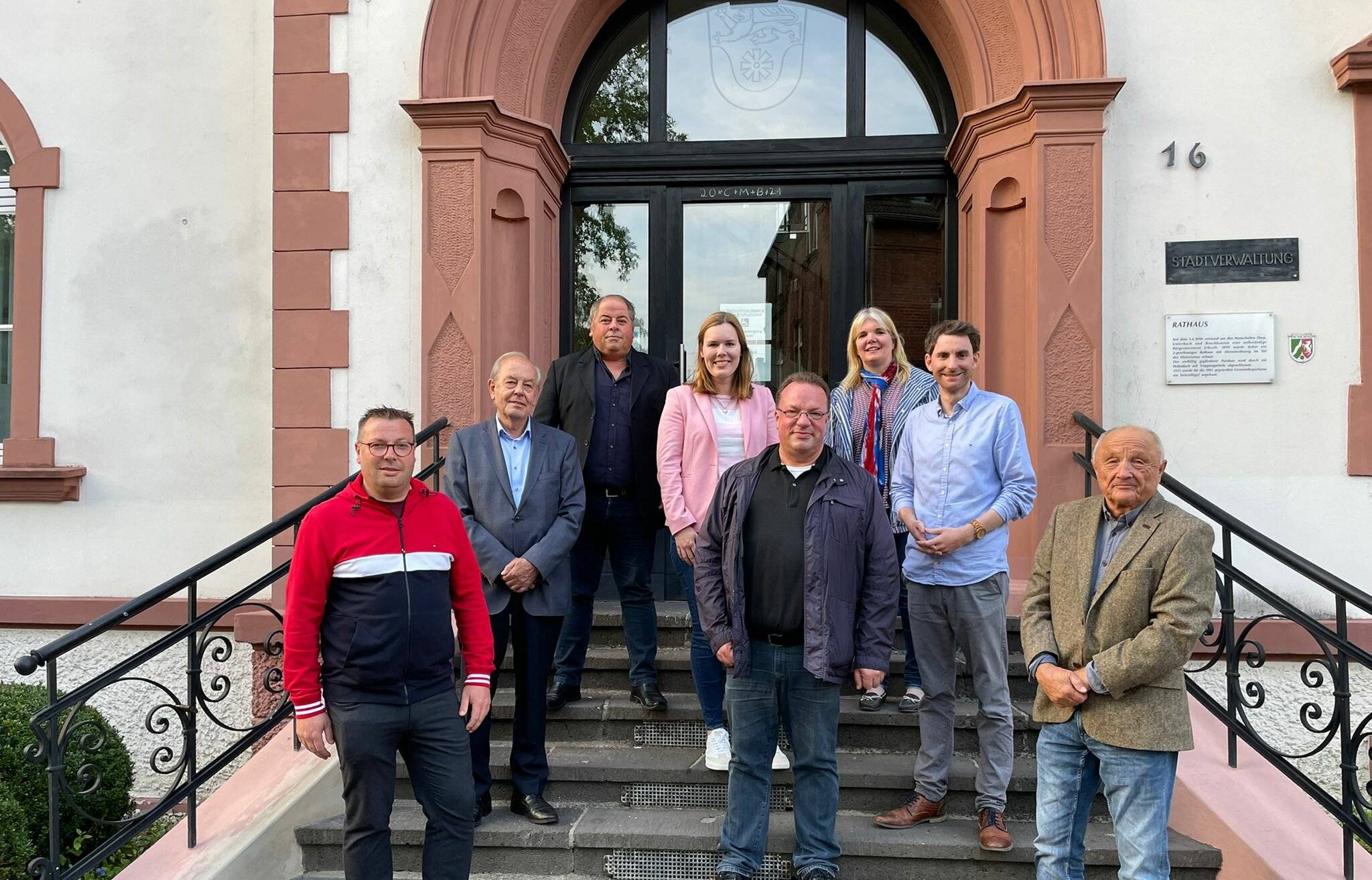  Tobias Wagemann, Helmut Rohden, Syla Zabeli, Sarah Harden, Marc Hildebrand, Julia Götte, Jan Wiertz und Dr. Peter Richter. 