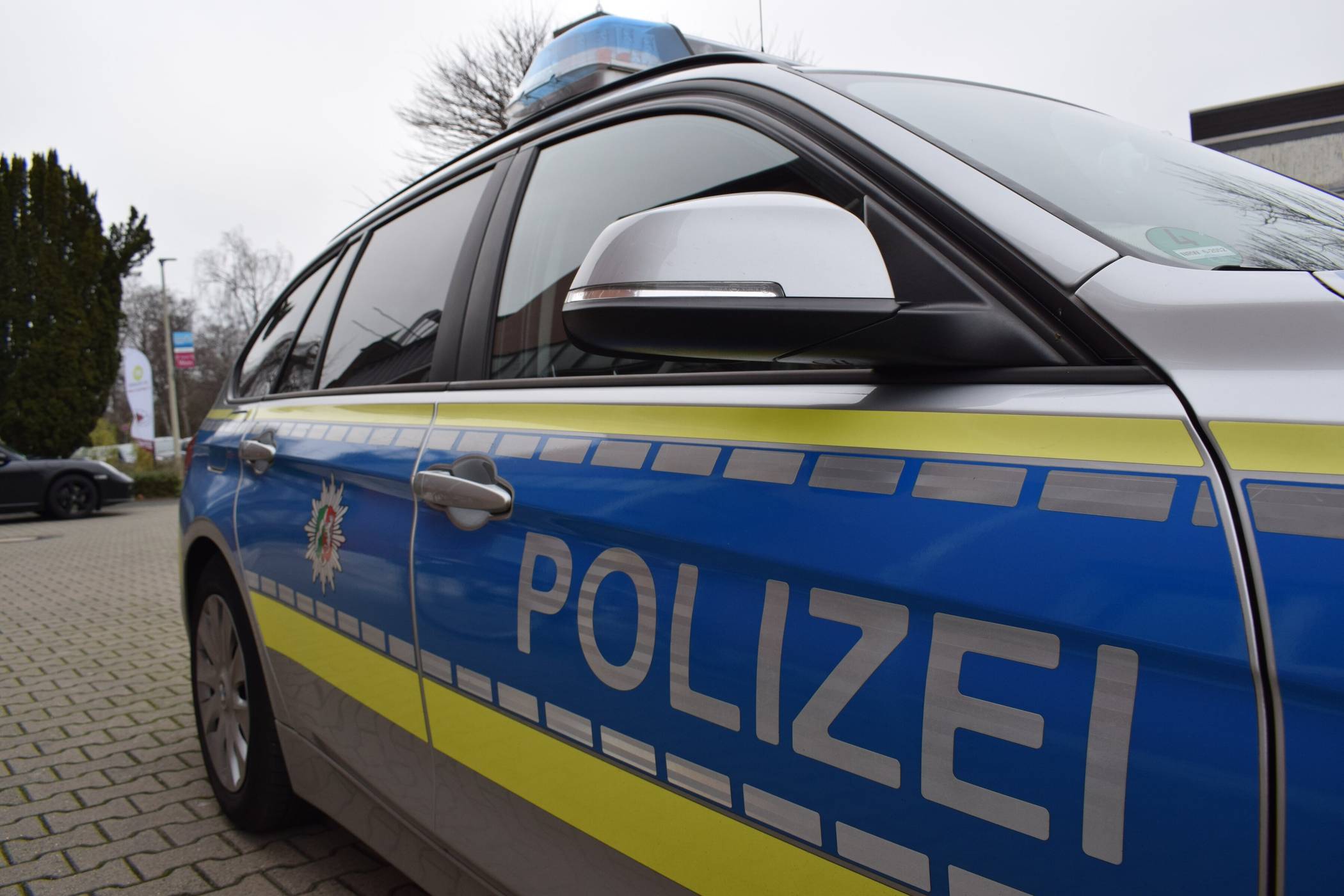 Fußgängerin beim Abbiegen umgefahren: 47-Jährige schwer verletzt