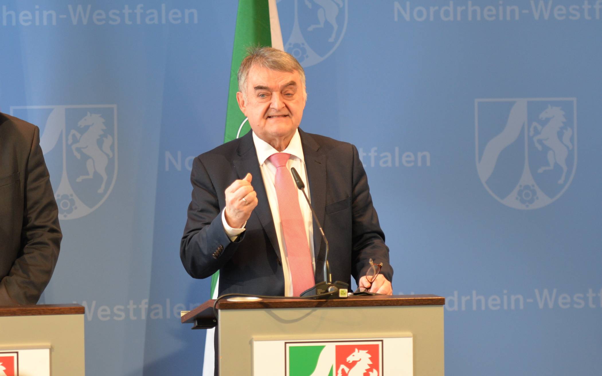 Herbert Reiul, Innenminister in NRW.