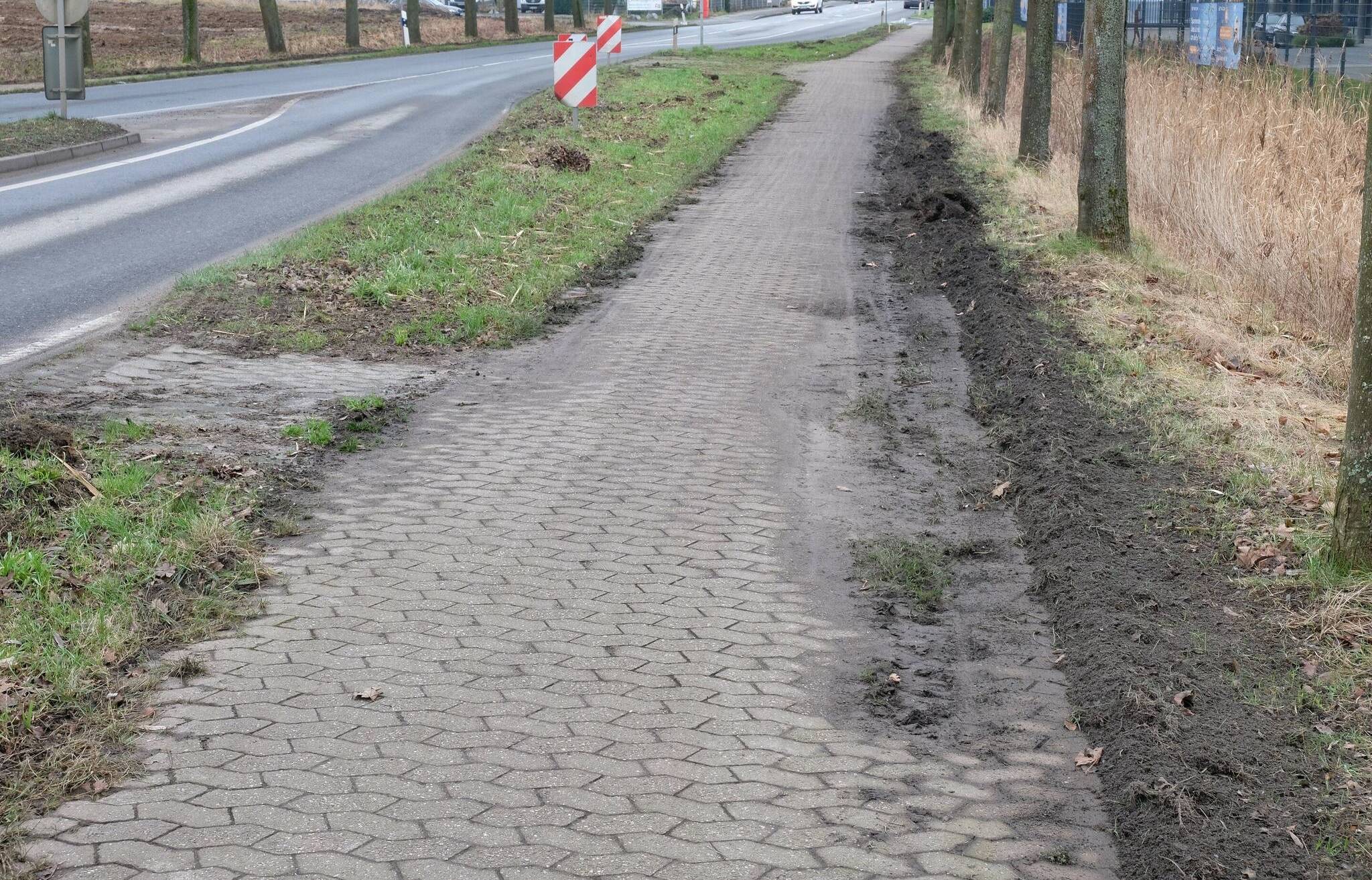 Ärger um Radweg an der Hochdahler Straße