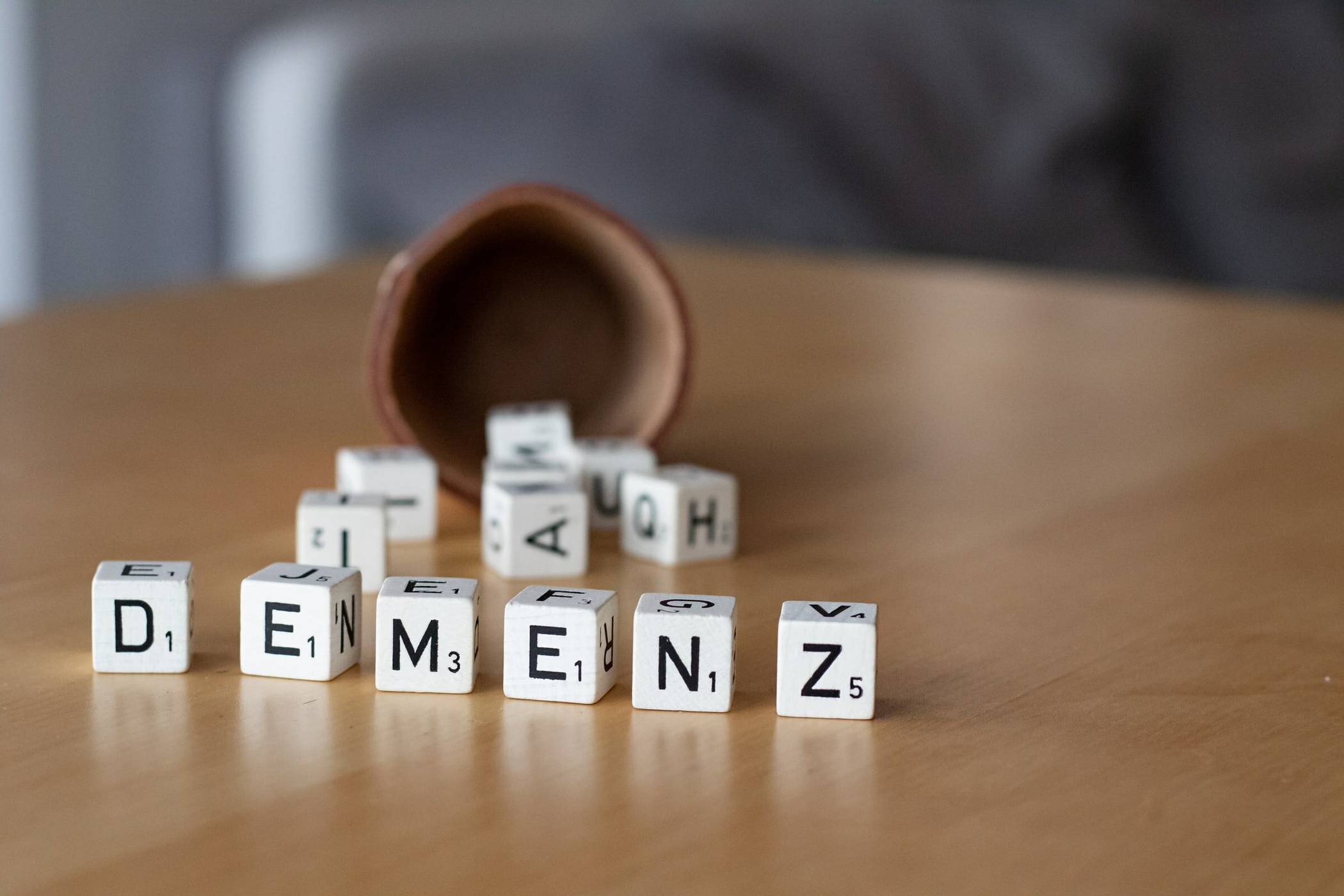 Informationsveranstaltung des Caritas Demenz-Netzwerk-Erkrath: „Schau mir in die Augen“ – Begegnung bei Demenz