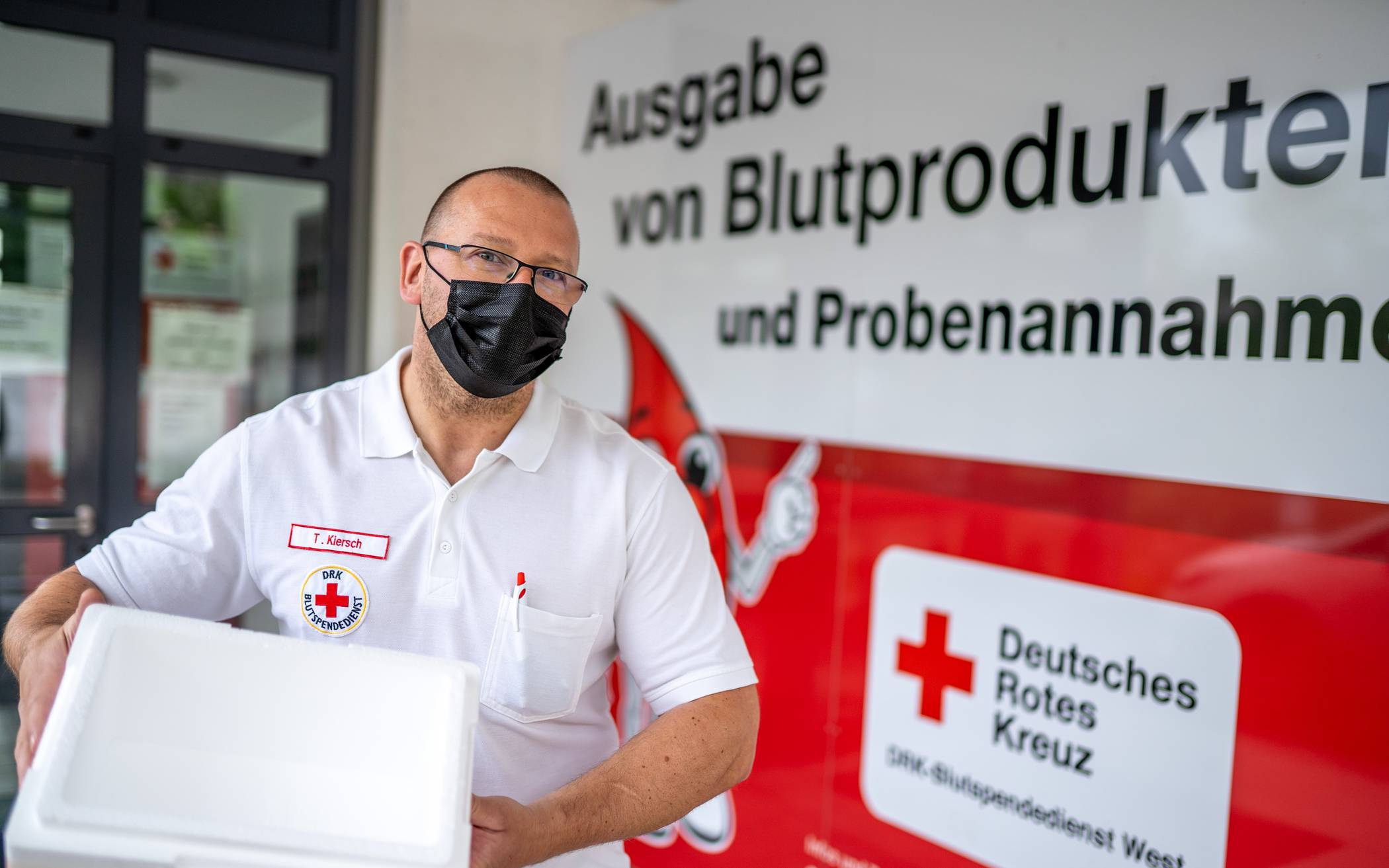 DRK-Blutspendedienst West informiert: Blutbedarf der Kliniken ist auch im Sommer hoch