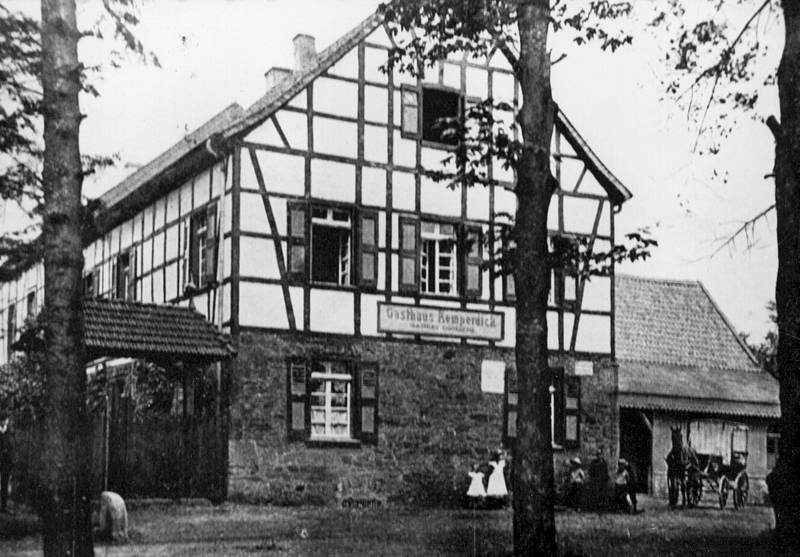 Ausschusses für Umwelt und Planung : Sandra Gehrke und Peter Urban: Landgasthof Kemperdick erhalten