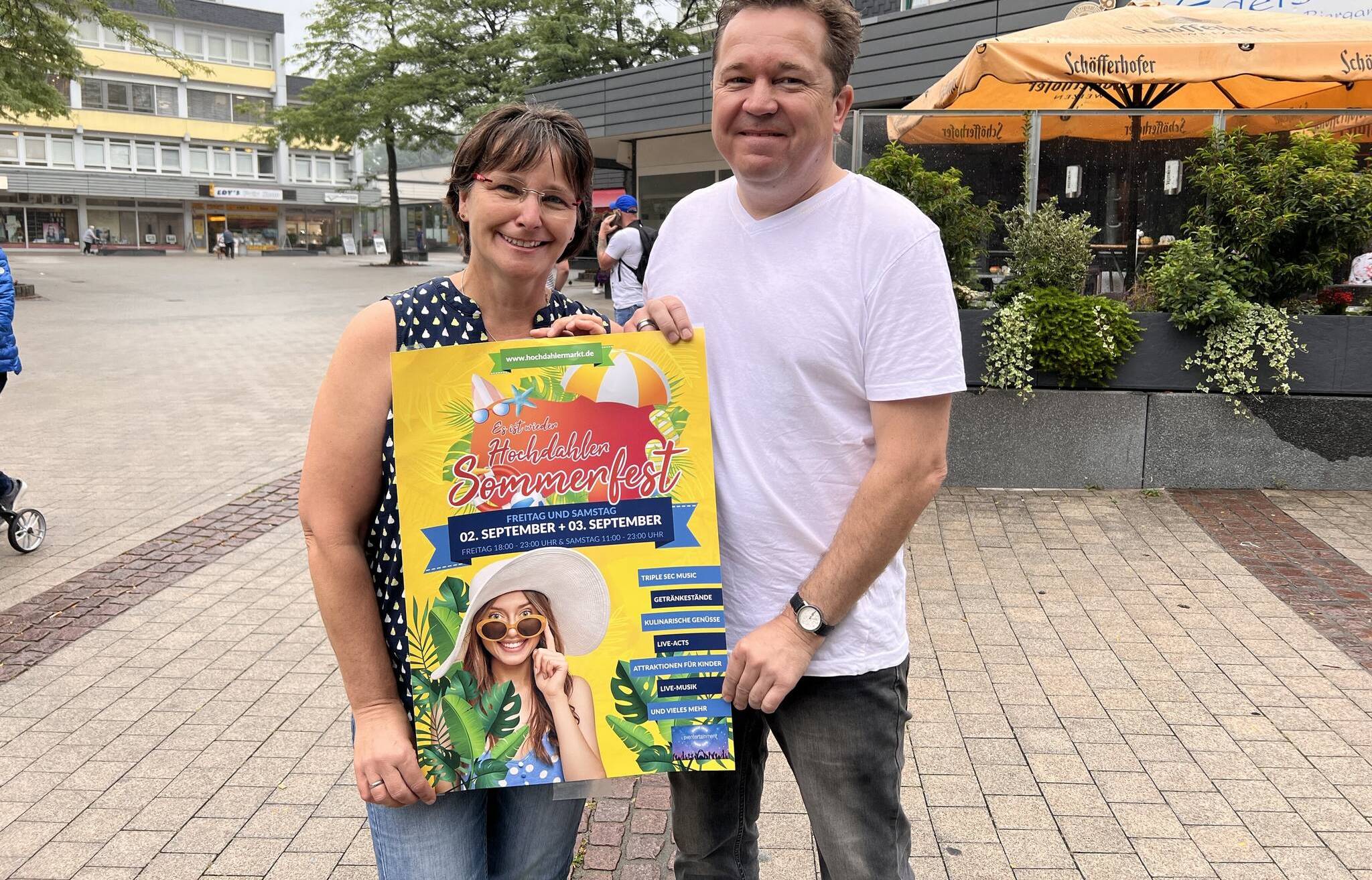  Heike Willwerth und Sven Hansen vom Orga-Team freuen sich auf das Sommerfest am Hochdahler Markt. 