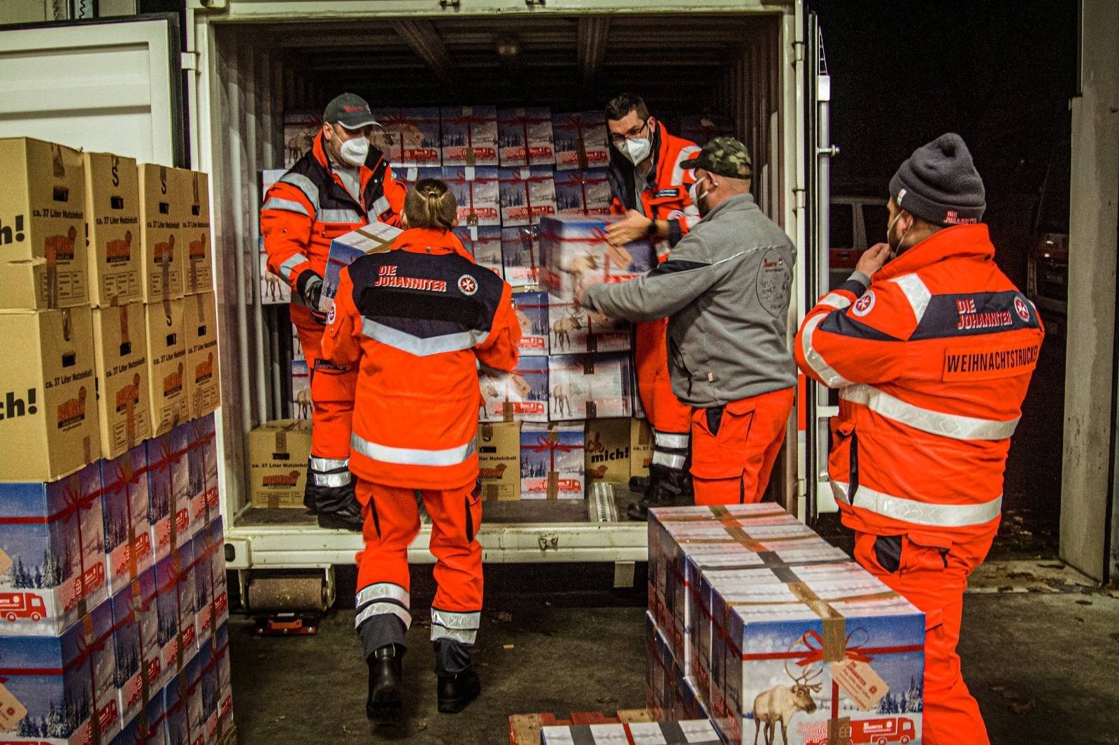 Startschuss für den Johanniter-Weihnachtstrucker