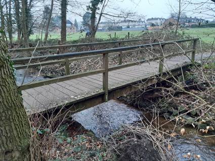 Die Brücke über den Eselsbach.