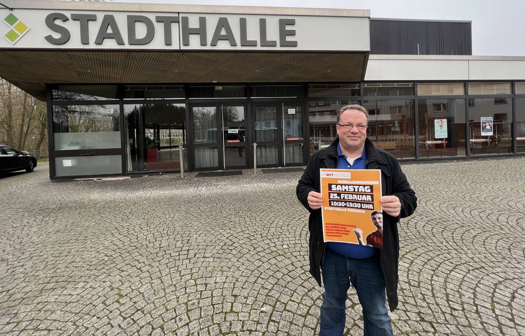 Marc Hildebrand (MIT) hofft auf viele Besucher bei der zweiten Erkrather Azubibörse in der Stadthalle an diesem Wochenende.