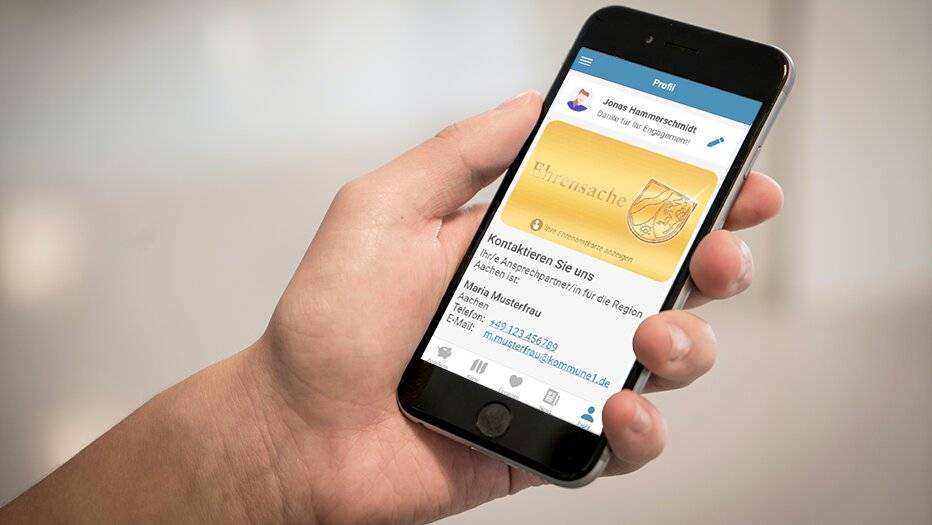  Die Ehrenamtskarte NRW ist jetzt auch als App für alle gängigen Smartphones erhältlich und bietet ehrenamtlichen Tätigen mehr Anwendungskomfort. 