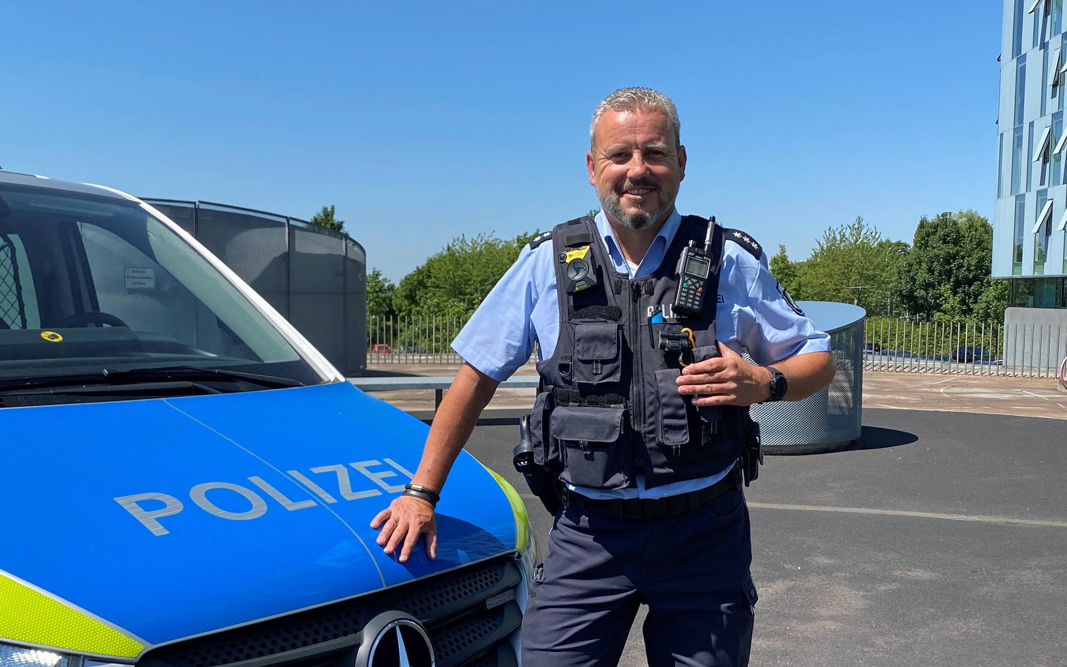 Polizeihauptkommissar Dirk Müller ist neuer Bezirksdienstbeamter
