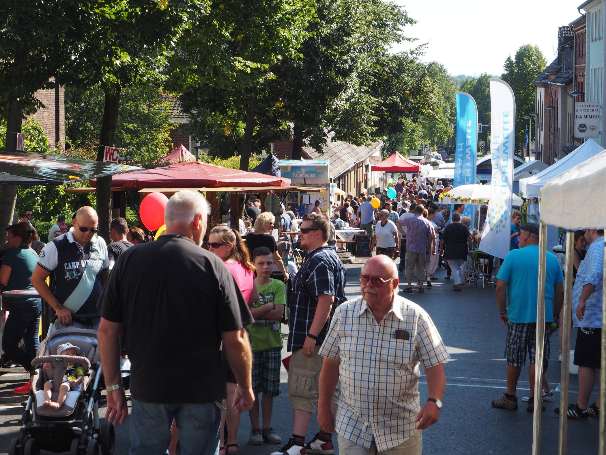 Das Trillser Straßenfest lockt immer viele Besucher in den kleinen Stadtteil.