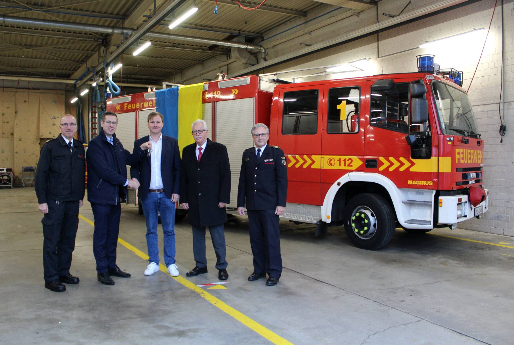 (v.li.) Feuerwehrchef Guido Vogt und Bürgermeister