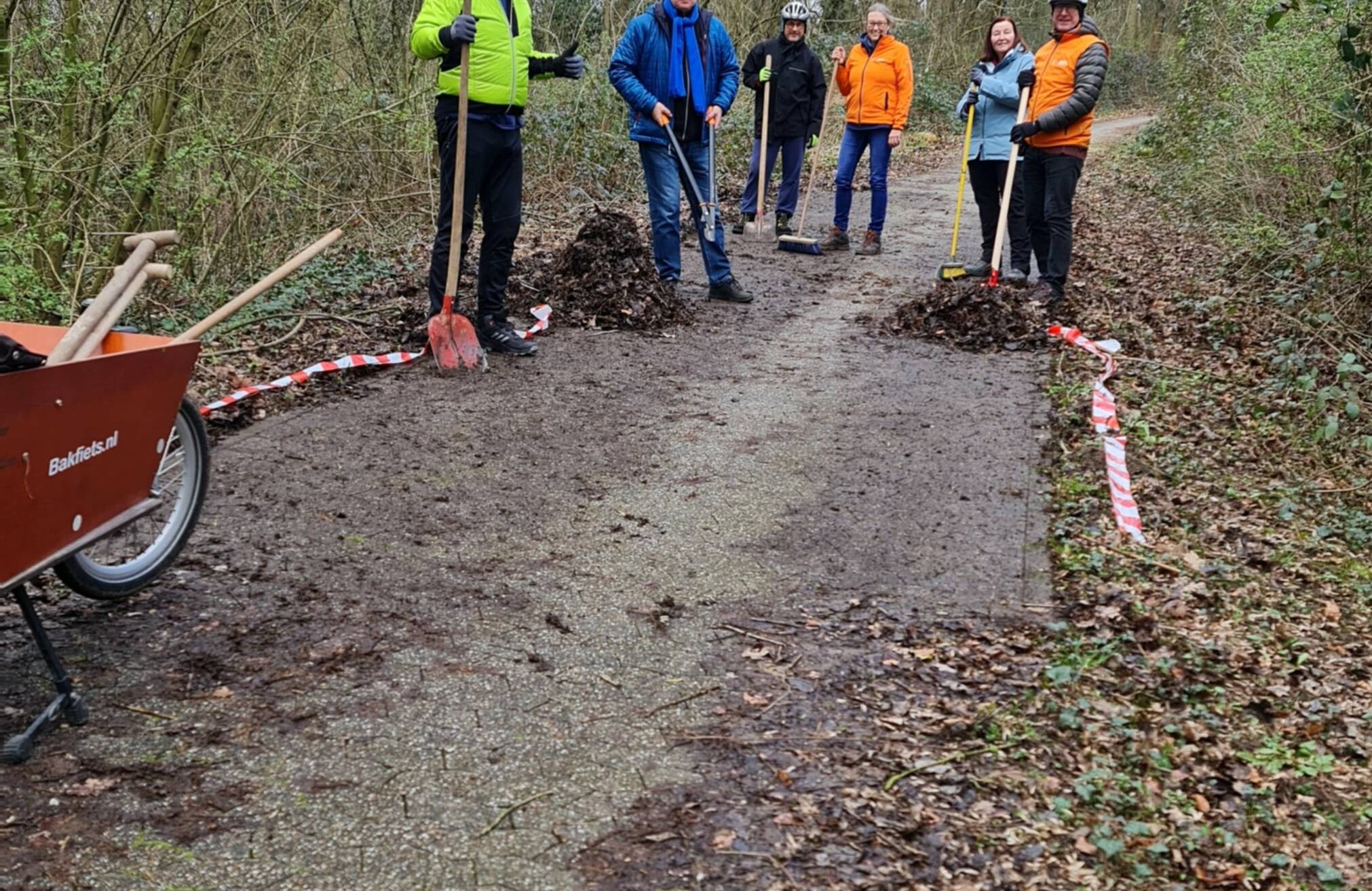 Dreck weg-Tag: ADFC Erkrath macht Fahrradwege wieder fit