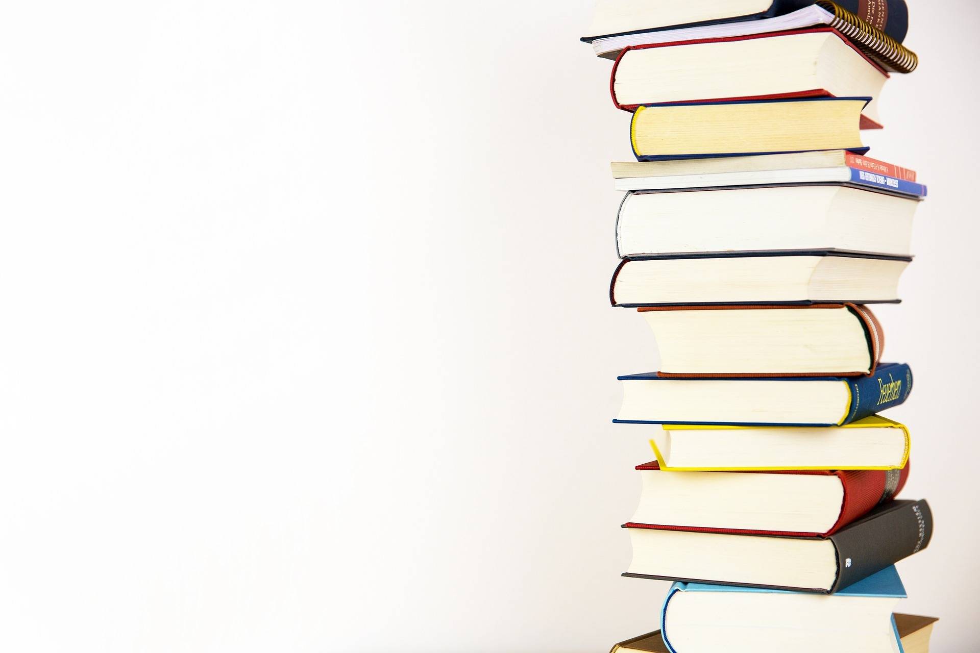 Noch freie Plätze bei den Bücherwürmchen und Lesezwergen