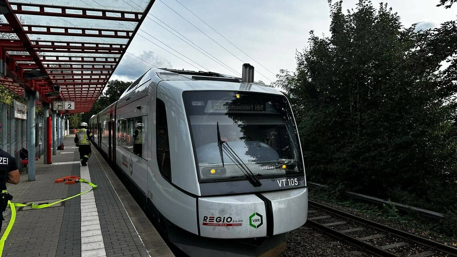 Brandmeldung in der Regiobahn in Erkrath.