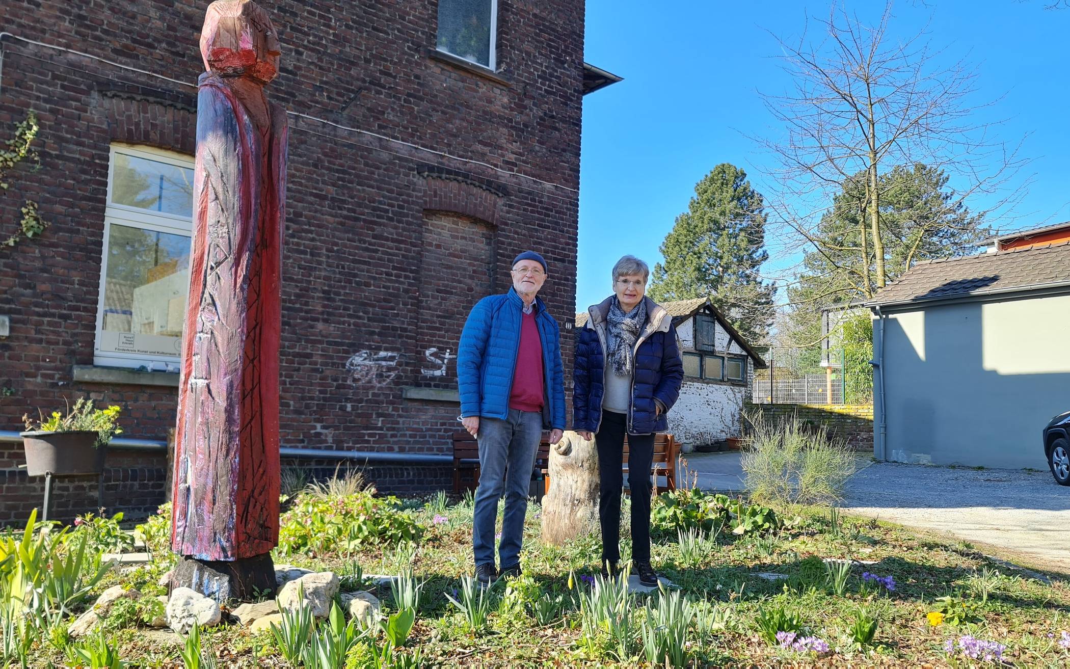 Wolfgang Sendermann (Vorsitzender) und Eva Pannée (Schatzmeisterin) vom Förderkreis Kunst und Kulturraum Erkrath des Kunsthaues freuen sich auf die vielen spannenden Veranstaltungen im kommenden Jahr. 