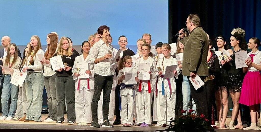 Trainerin Sylvia Höhfeld (5.DAN) vom TKD-Club