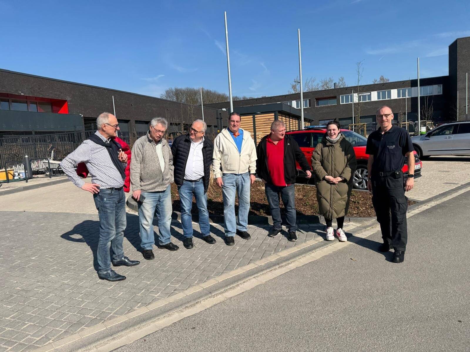 SPD Erkrath besichtigte die neue Feuerwehrwache