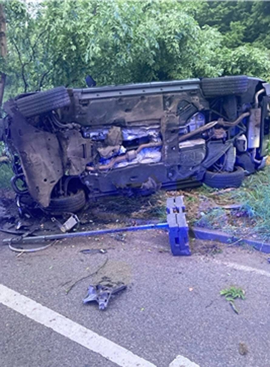  Der Q7 landete auf der Fahrzeugseite. 