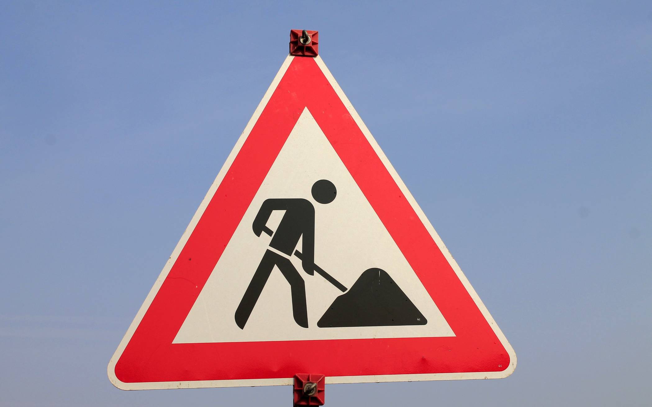 Verkehrseinschränkungen auf der Düsseldorfer Straße