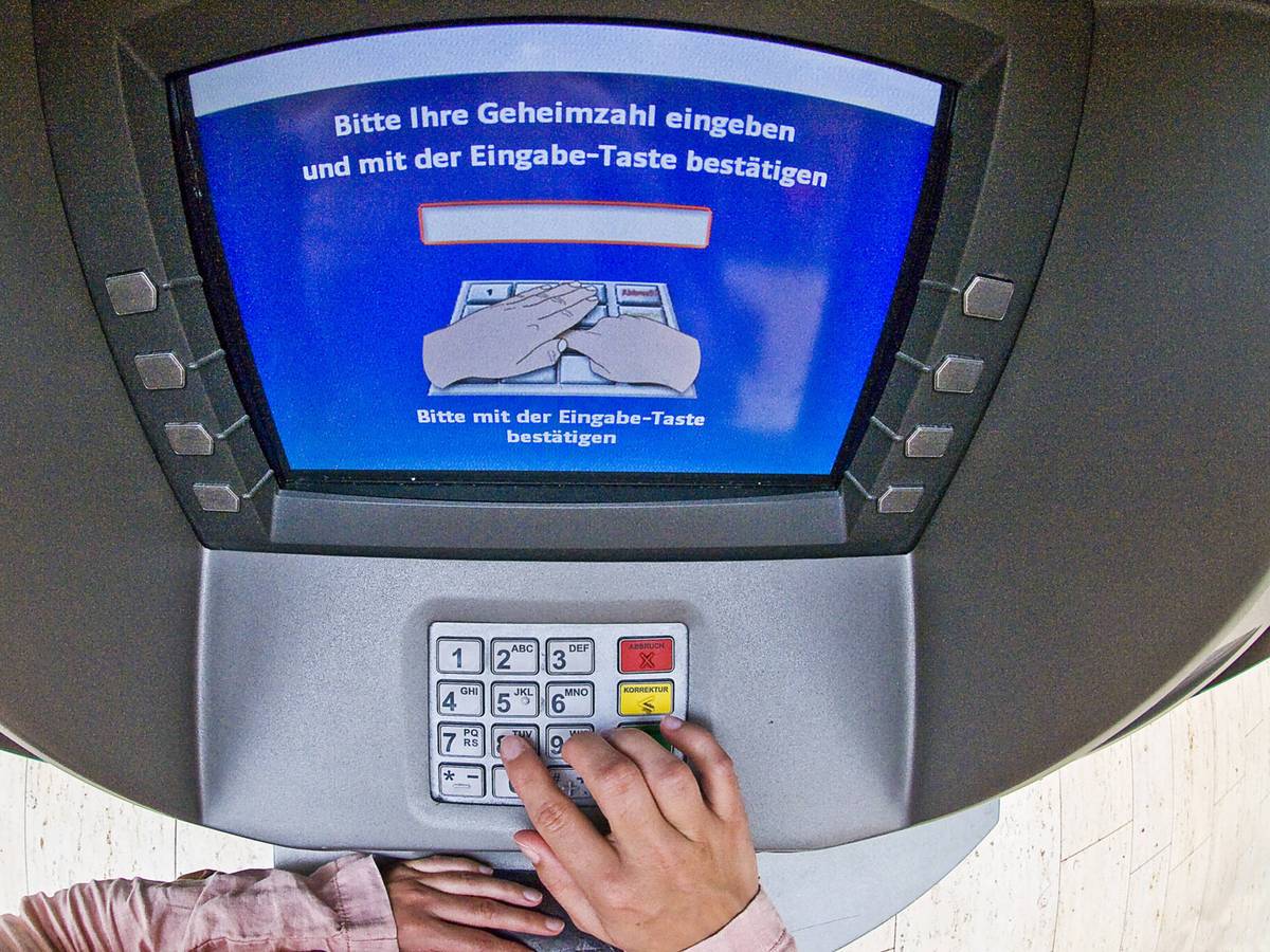 Seniorinnen betrogen
