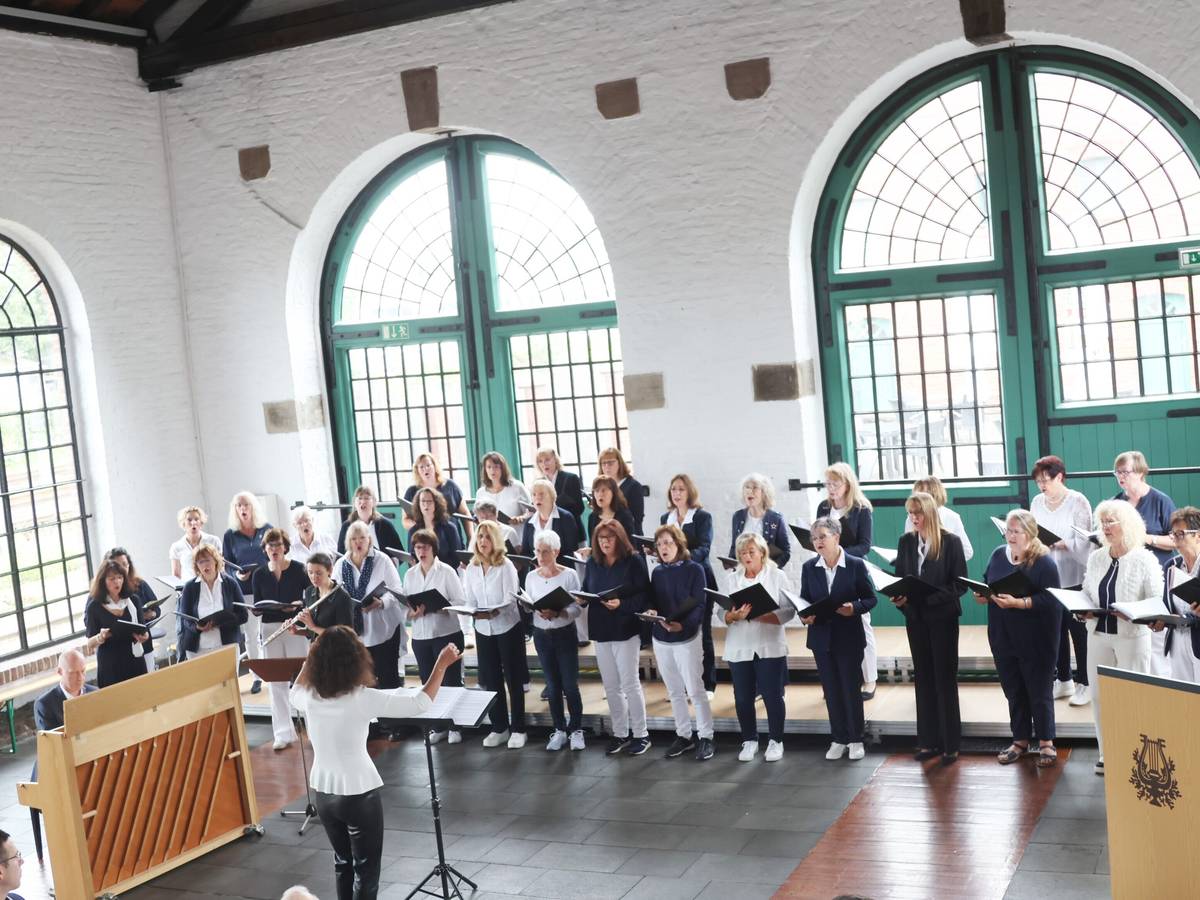 Ein glanzvolles Sängerfest im historischen Lokschuppen