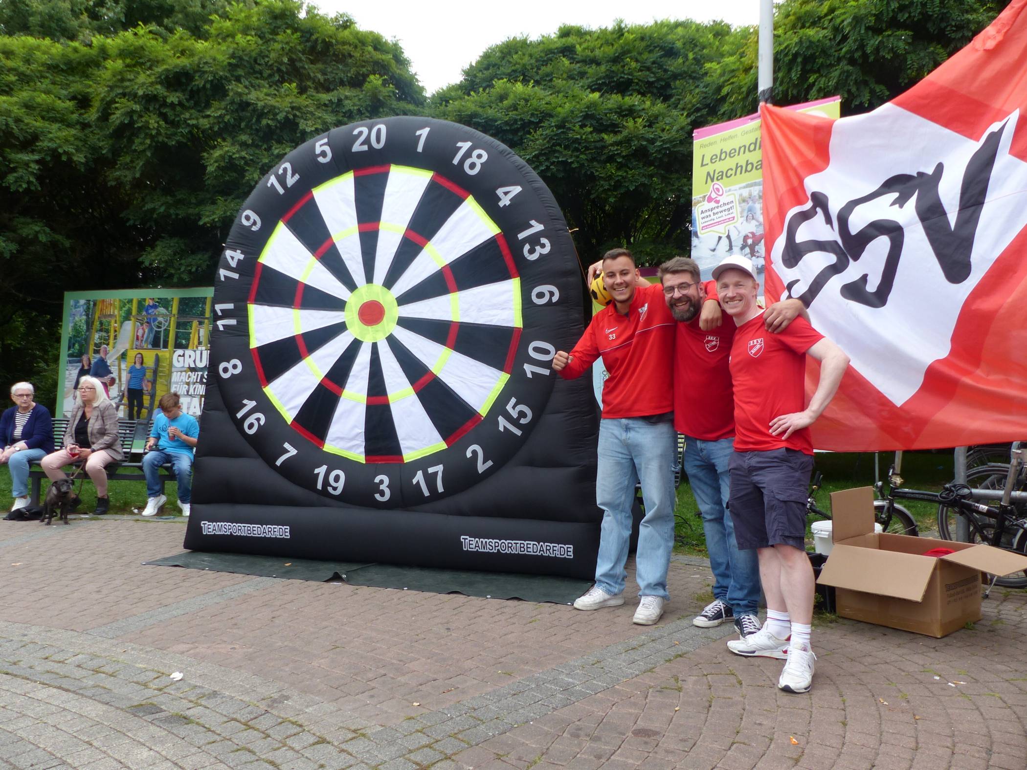  Beim Fußball-Dart des SSV Erkrath herrschte gute Stimmung. 