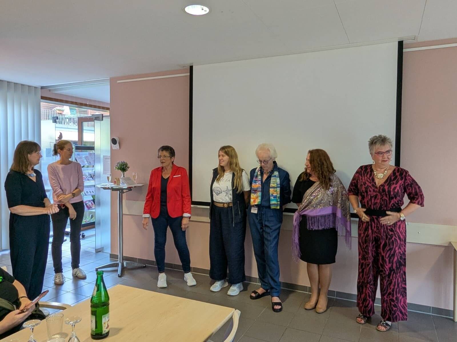 Wenn die Künstlerin auch Igelexpertin ist