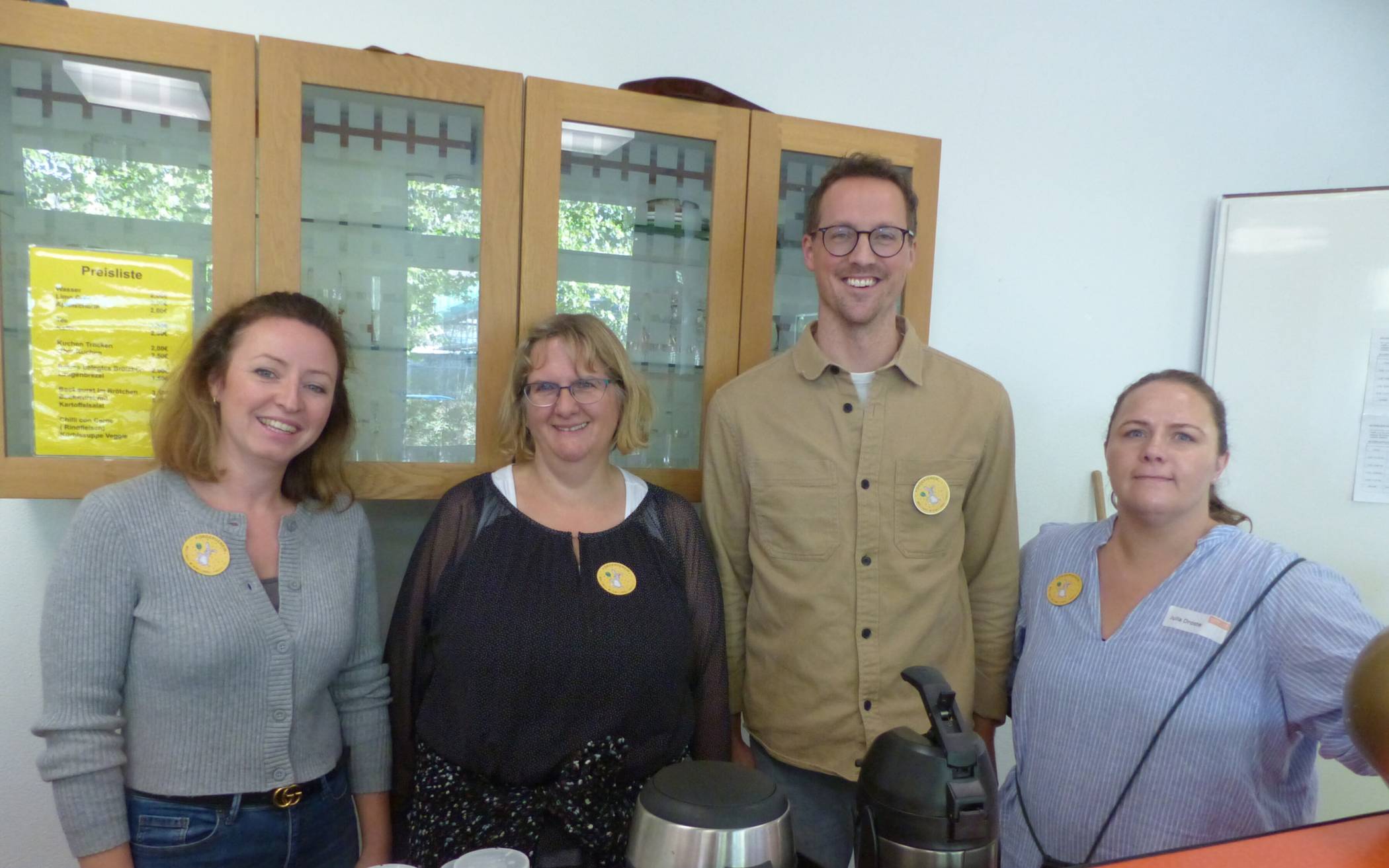  Die fleißigen Hände vom Förderverein der städtischen Kita in-Unterfeldhaus.              