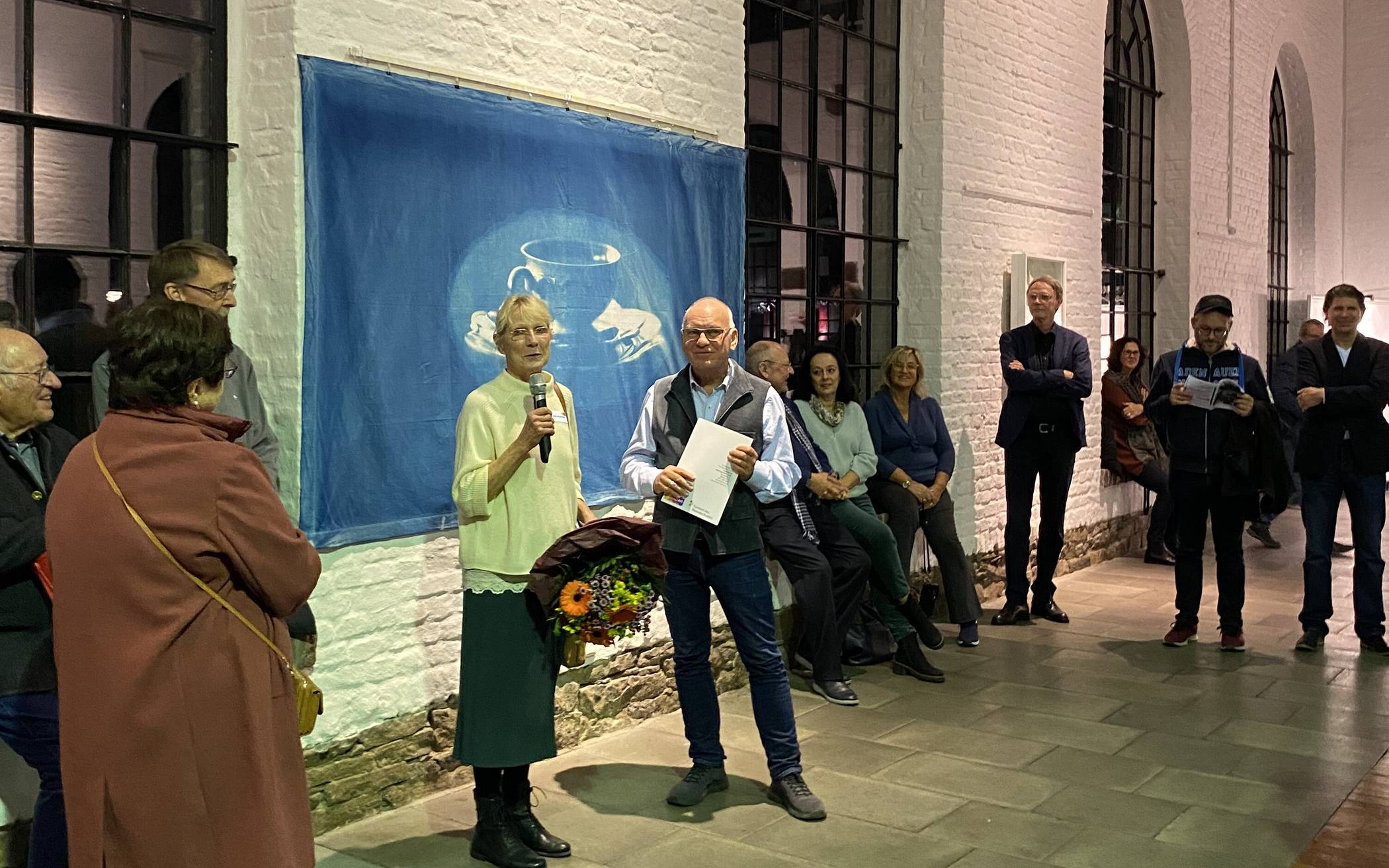  Cornelia Schoenwald gewann den Publikumspreis 2025 für ihre Cyanotypie-Arbeiten. 