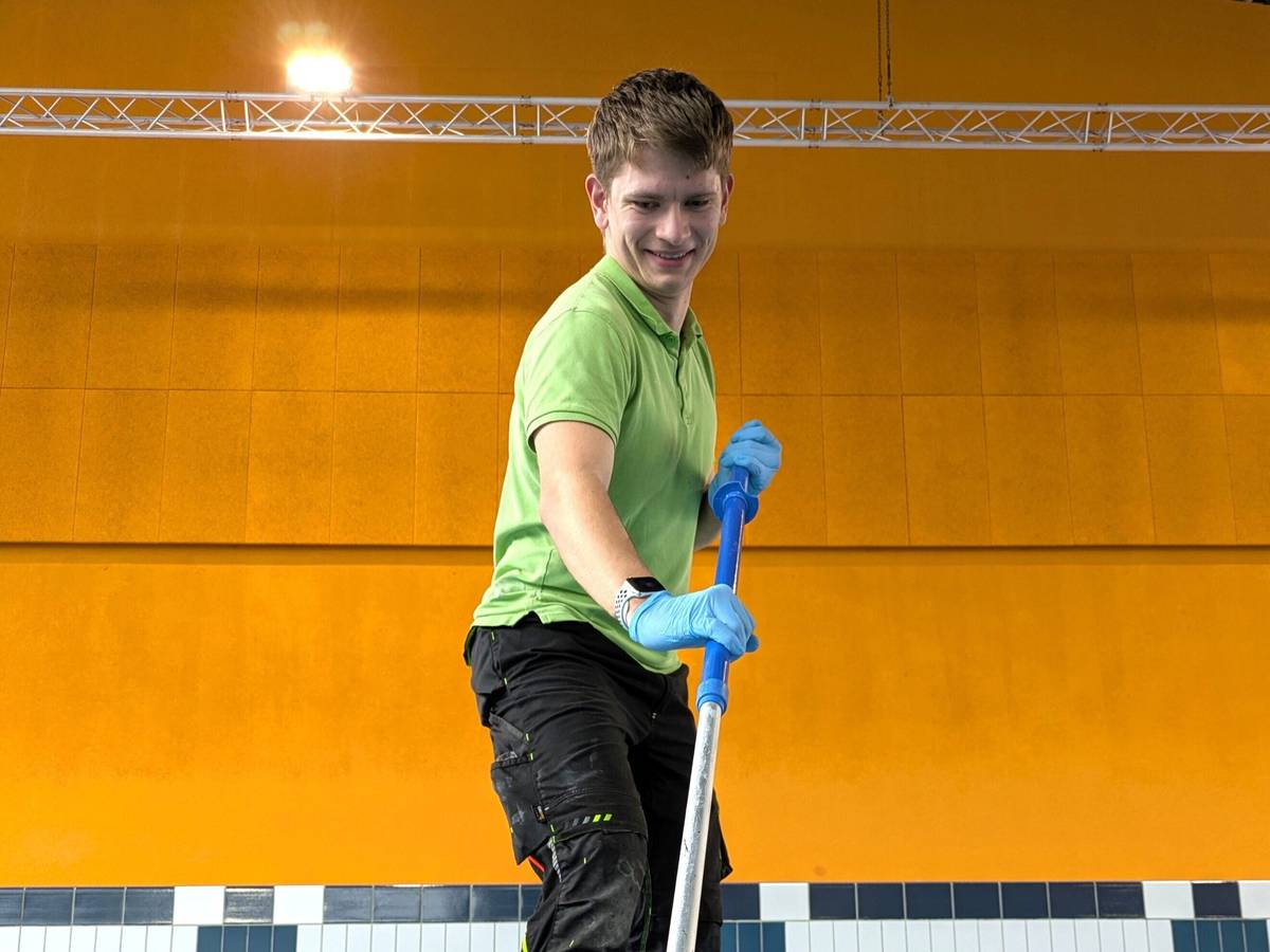 Neanderbad wird gereinigt, gewartet, aufgefrischt