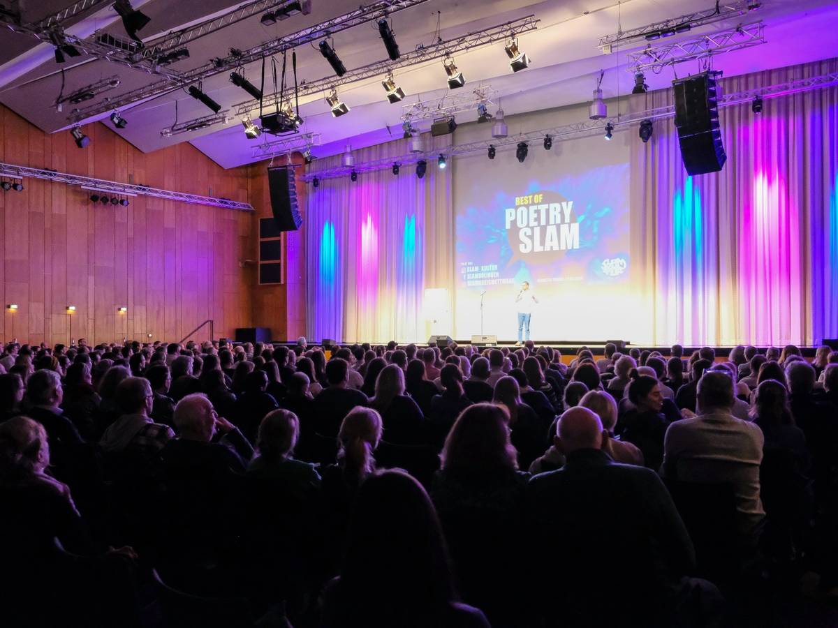 Poetry Slam in der Stadthalle Erkrath