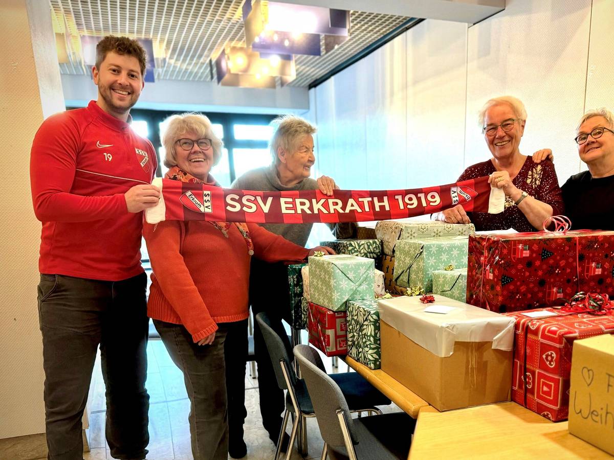 SSV Erkrath übergibt Weihnachtspakete an die Tafel