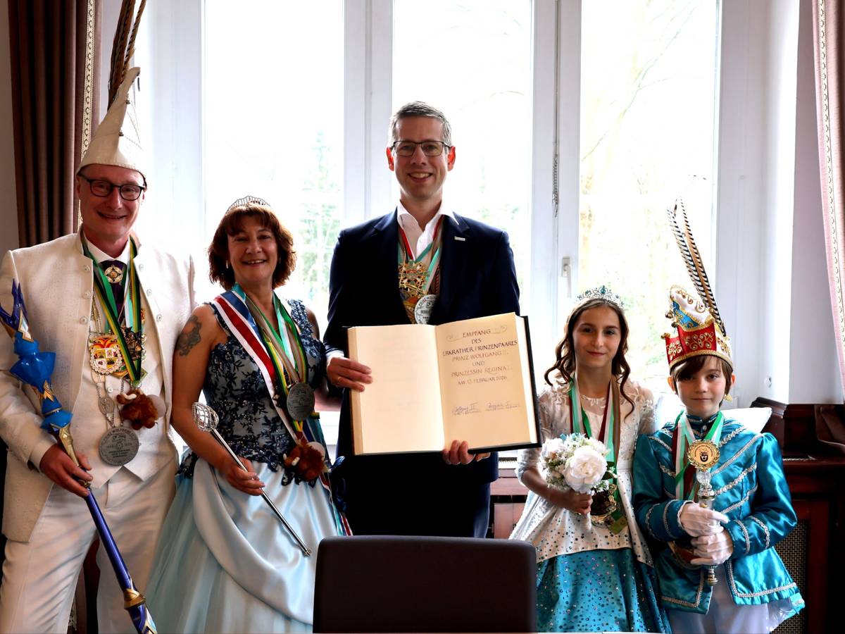 Bürgermeister empfängt Erkrather Prinzenpaare