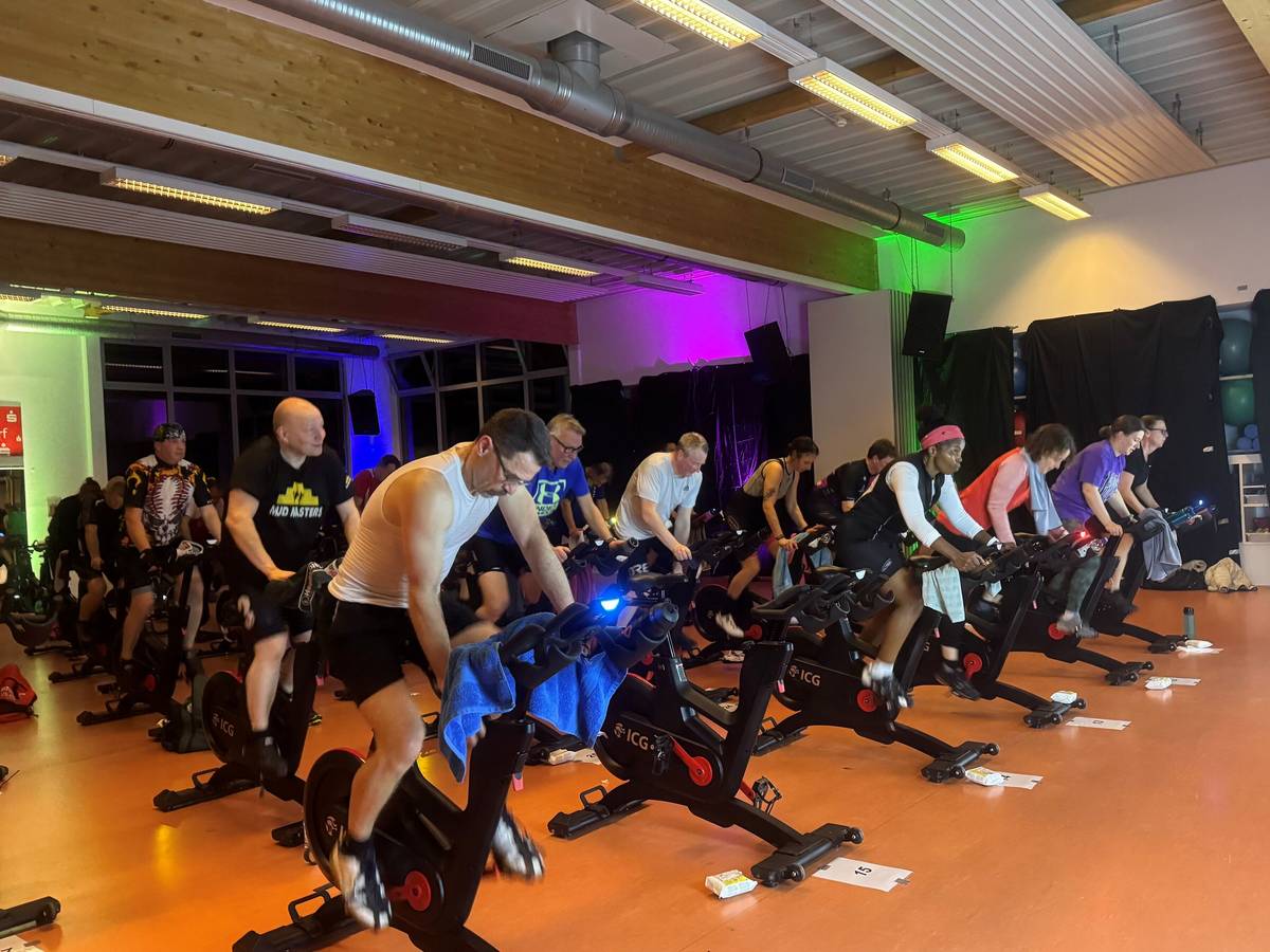 Starke Hilfe nach Brand: TSV Hochdahl erradelt über 1.250 Euro