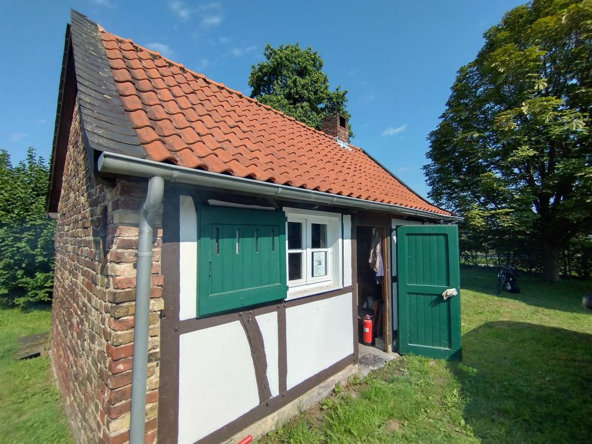 Historischer Backkurs im alten Backhaus in Hochdahl