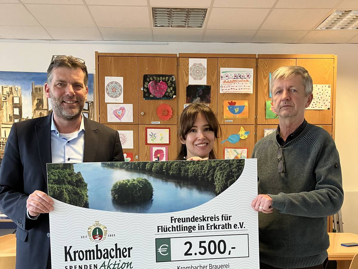 2.500 Euro Spende an Freundeskreis für Flüchtlinge in Erkrath