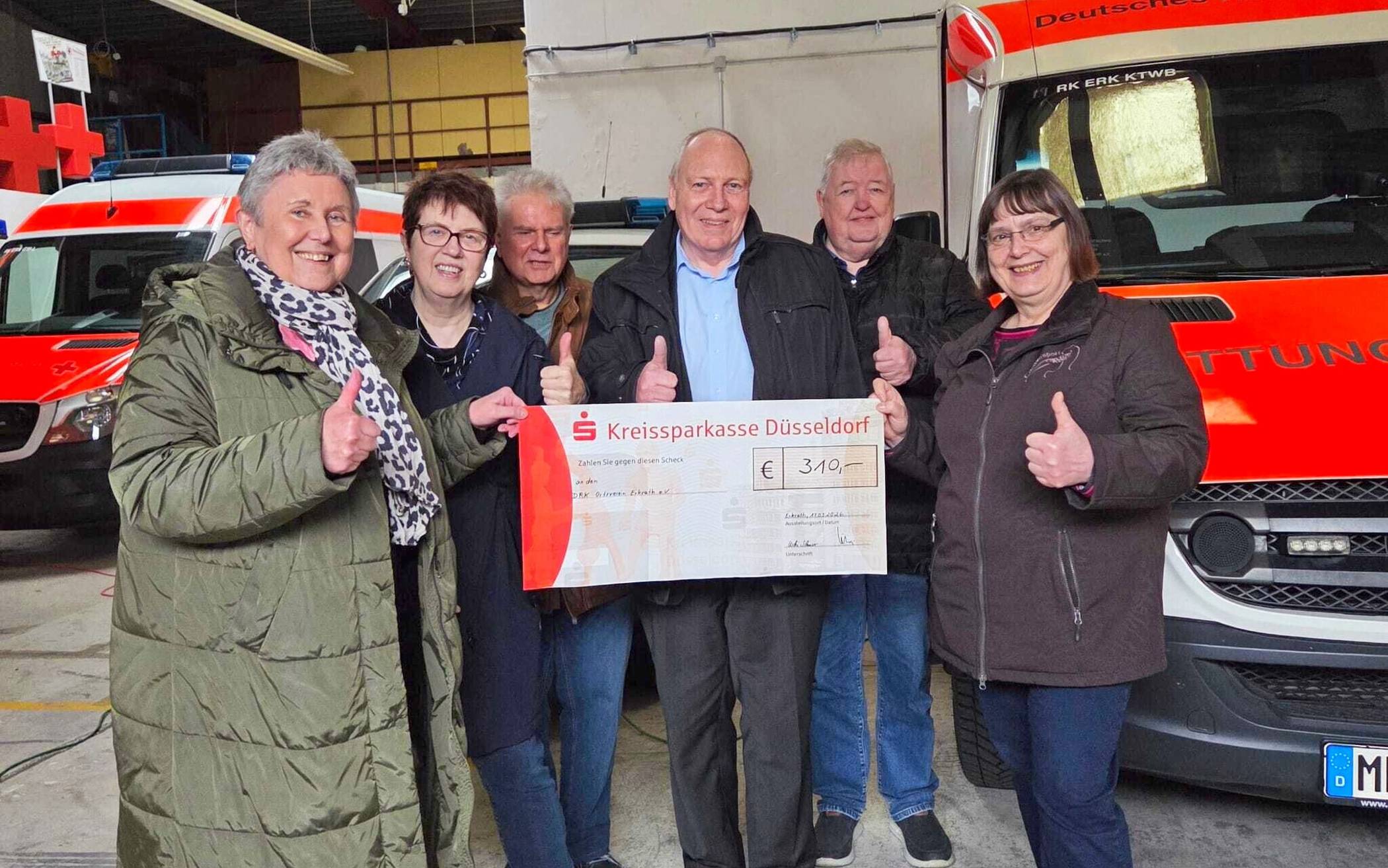 DRK Erkrath freut sich über Spende vom VDK