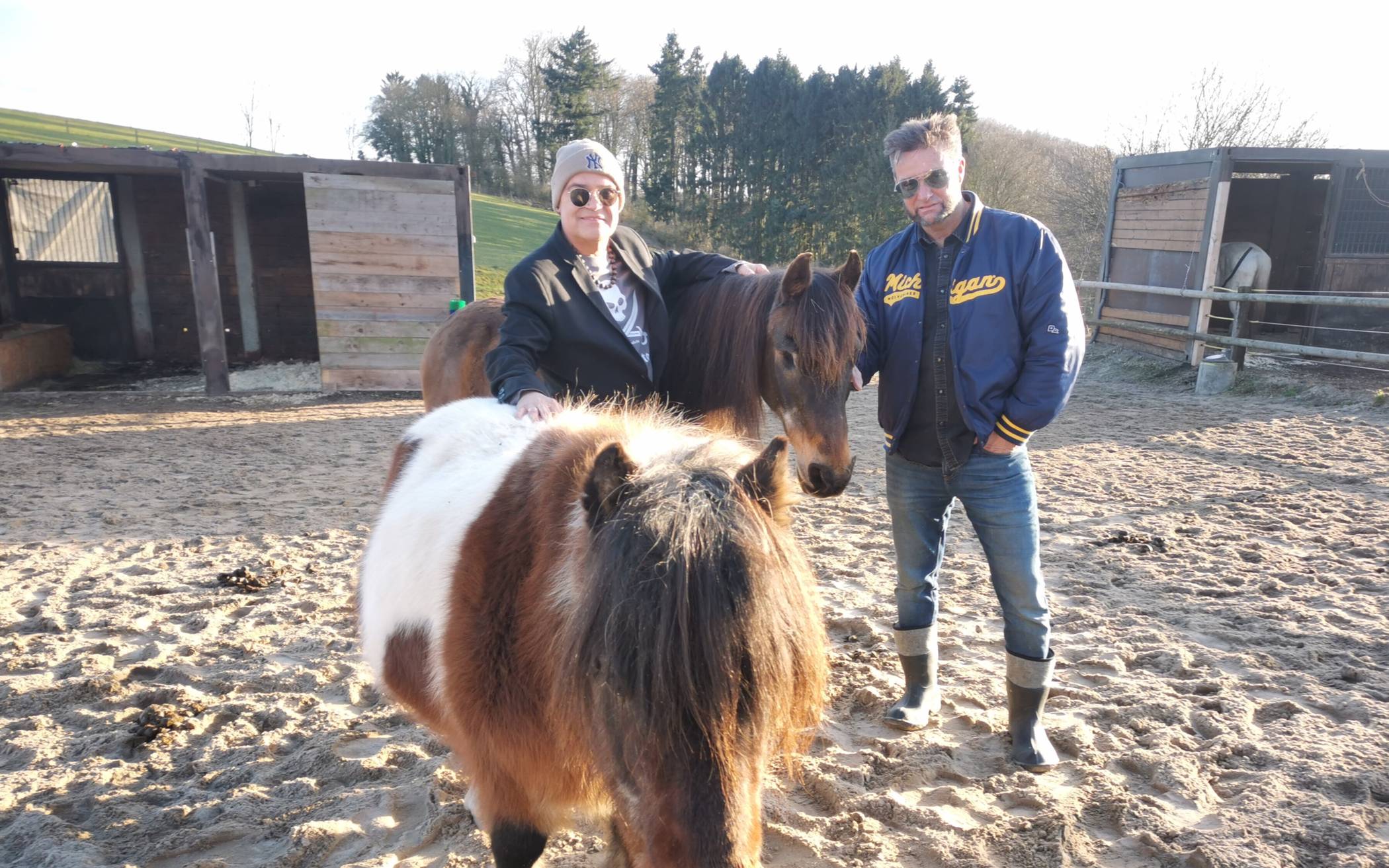 Mit Promis feiern für den guten Zweck
