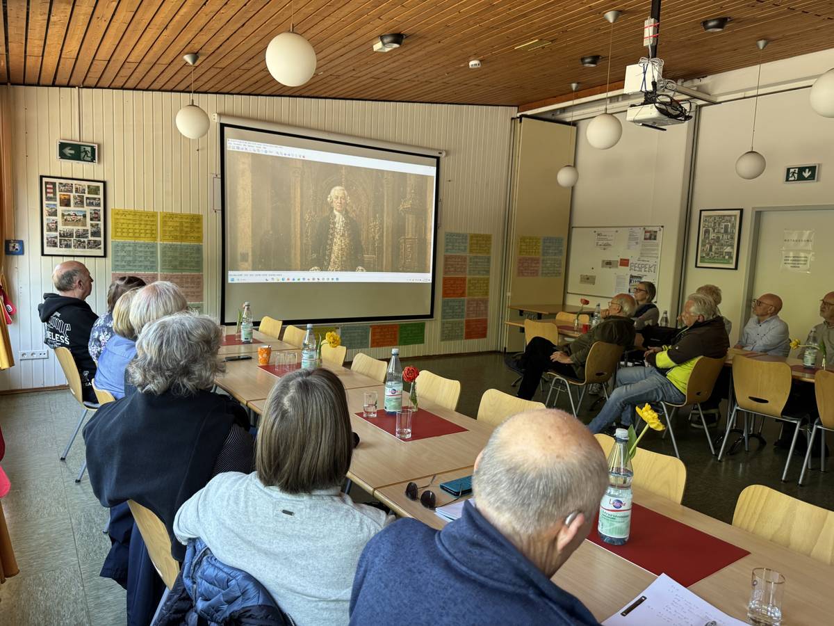 KI zum Anfassen: Förderung ermöglicht Workshop-Reihe