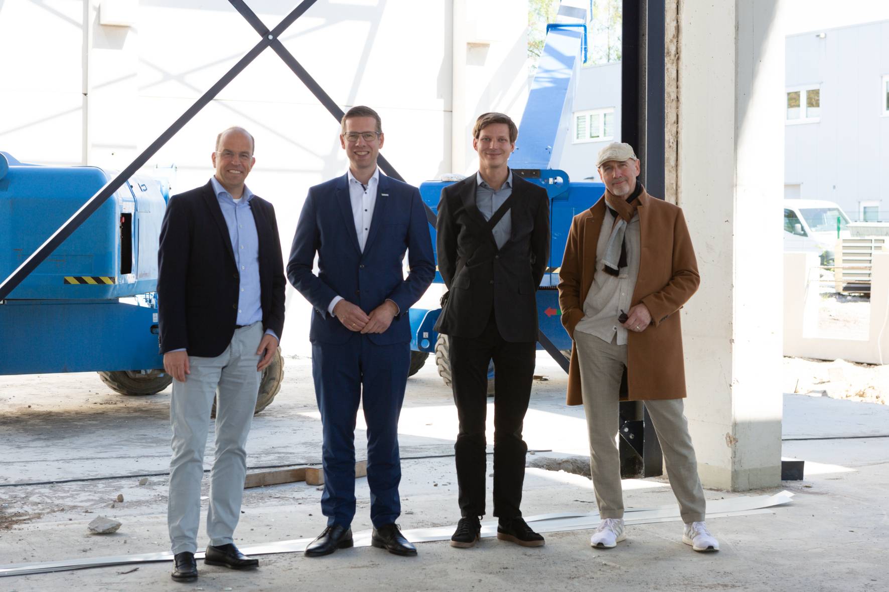 Bürgermeister besucht zukunftsweisendes Bauprojekt