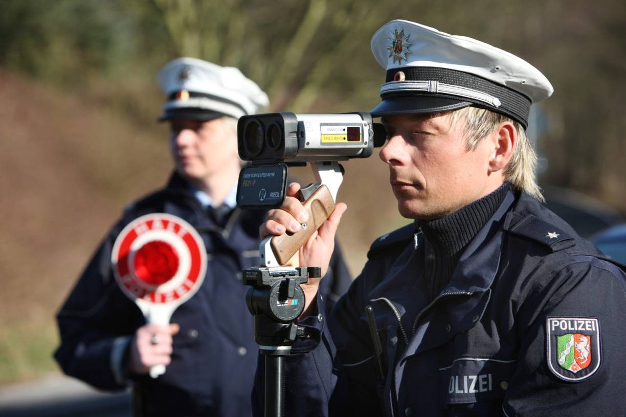 Achtung, Geschwindigkeitskontrolle!