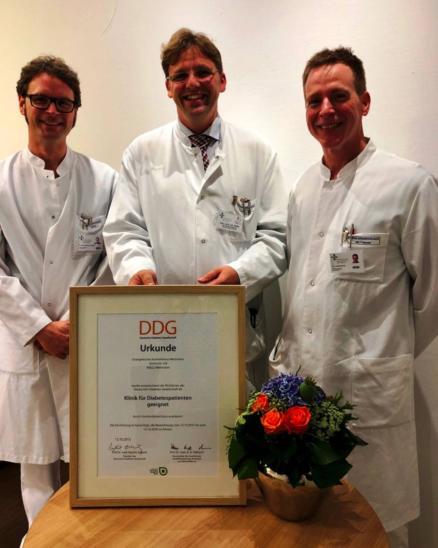  Oberarzt Dr. med. Labedzki, Chefarzt PD Dr. med. Berg und Oberarzt Dr. med. Röckl. 