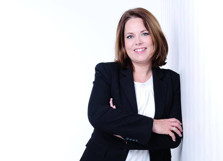  Sandra Lieverscheidt, Beratungsstellenleiterin der Vereinigten Lohnsteuerhilfe in Erkrath. 