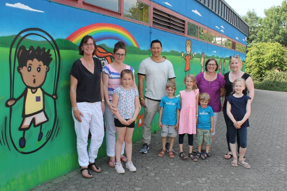 Regenbogenschule macht ihrem Namen alle Ehre