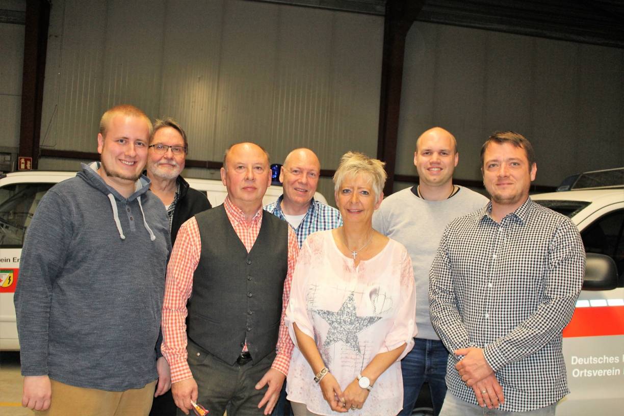  Der neue Vorstand des DRK Erkrath (v.l.): Nils Springer, Peter Höppner, Klaus Sauerwein, Wolfgang Cüppers, Sabine Lahnstein, Christian Tetard und Alexander Rusche. 