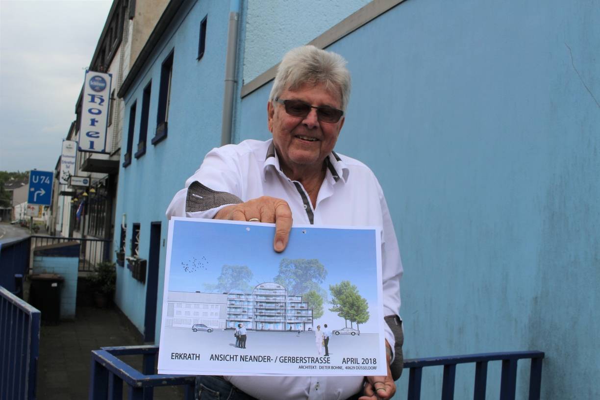  Der Unterbacher Architekt Dieter Bohne möchte gerne die „blaue Ecke“ an der Neanderstraße 57 mit seniorengerechten Wohnungen bebauen. Was ihm fehlt, ist der Startschuss der Stadt.  