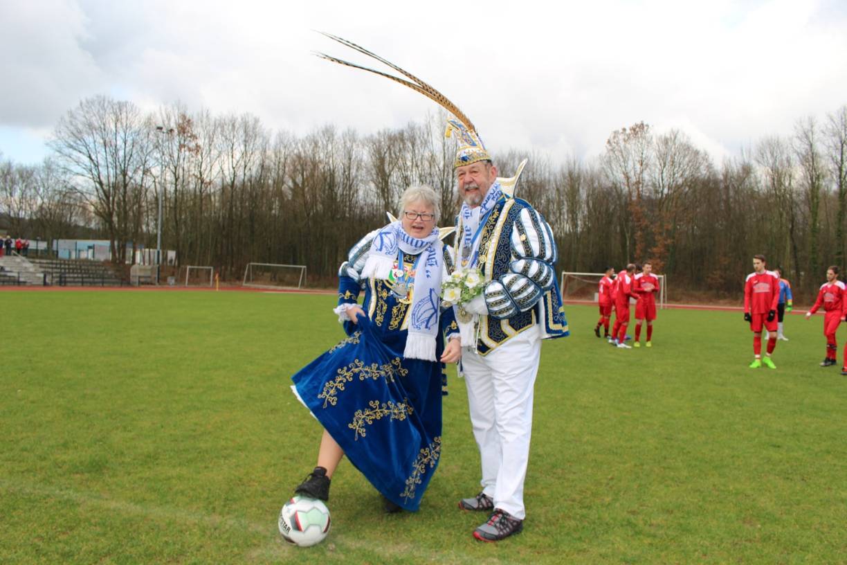 Ein jeckes Fußballspiel