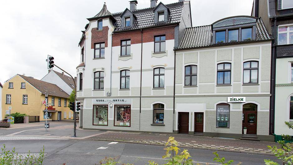 Herzlich willkommen bei Zielke Immobilien in den Geschäftsräumen auf der...